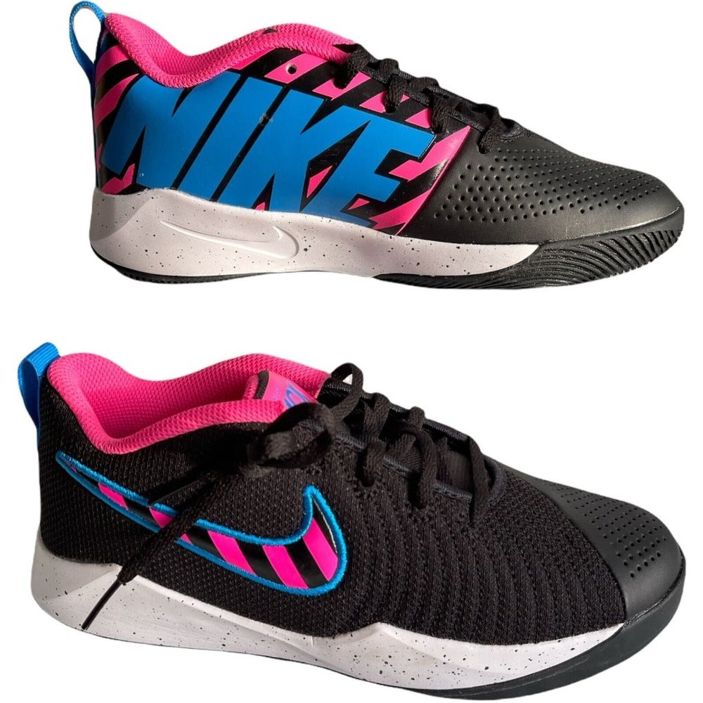 🎈Big Kid Sneakers Size 5.5Y NIKE Team Hustle Quick 2 (GS) Black Blue-Pink